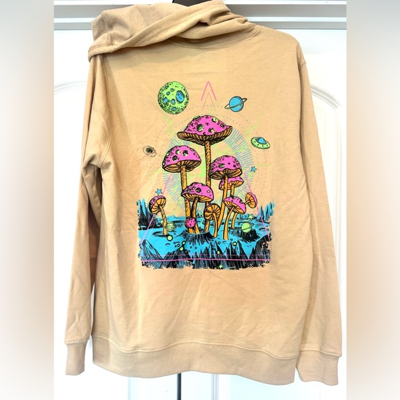 Miken Double Sided Bold Vibrant Mushroom Graphic Ladies Hoodie size Medium NWOT - Picture 2 of 9